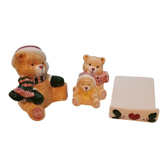 Papa Bear Momma And Baby Bear Christmas Sledding Salt And Pepper Shaker 3 Pieces - Picture 5 of 10